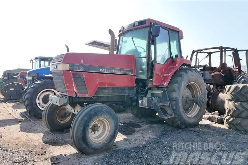 Case IH CASE 7110Â TractorÂ Now stripping for spares. Tracteur