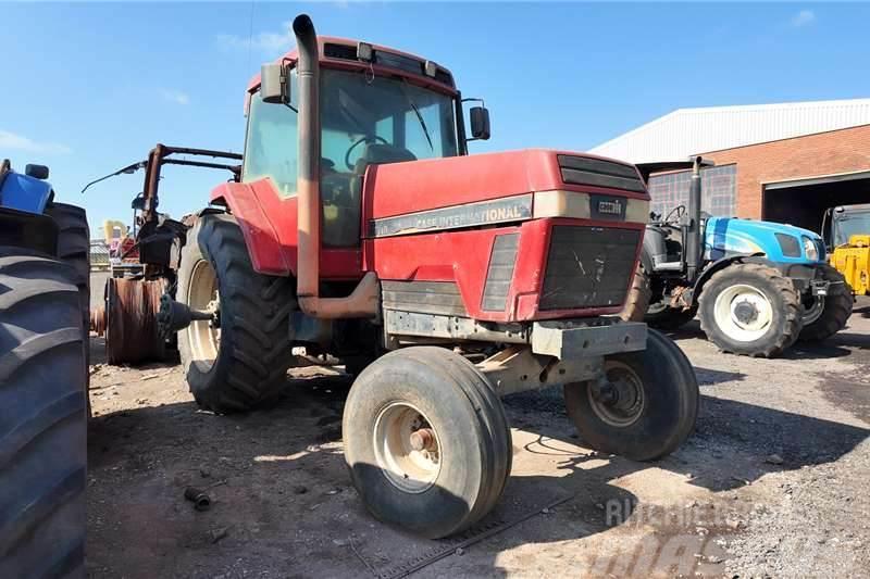 Case IH CASE 7110Â TractorÂ Now stripping for spares. Tracteur