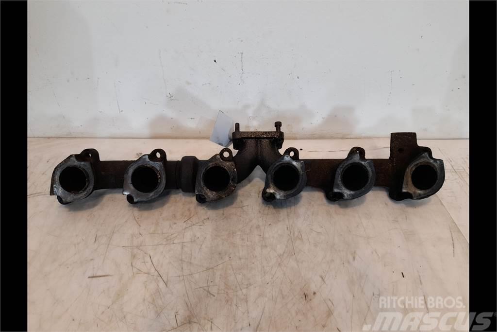 Ford 8240 Manifold Moteur
