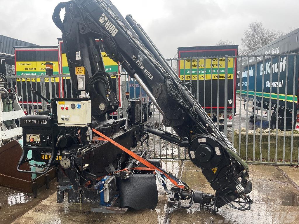 Hiab XS 211 HIPRO Grue auxiliaire