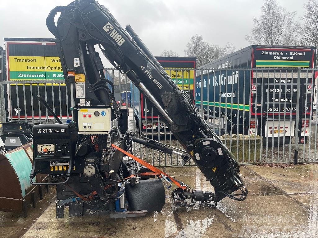 Hiab XS 211 HIPRO Grue auxiliaire