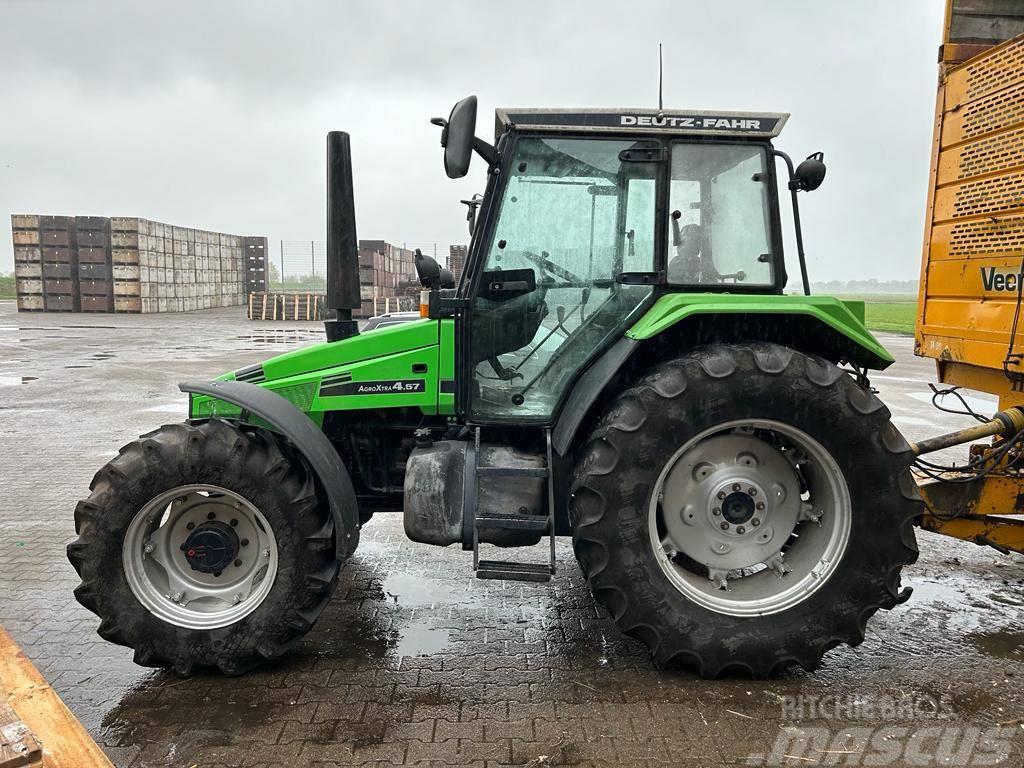 Deutz AgroXtra 4.57 Tracteur