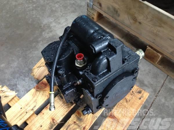 John Deere 1470D Trans pump F062534 Hydraulique