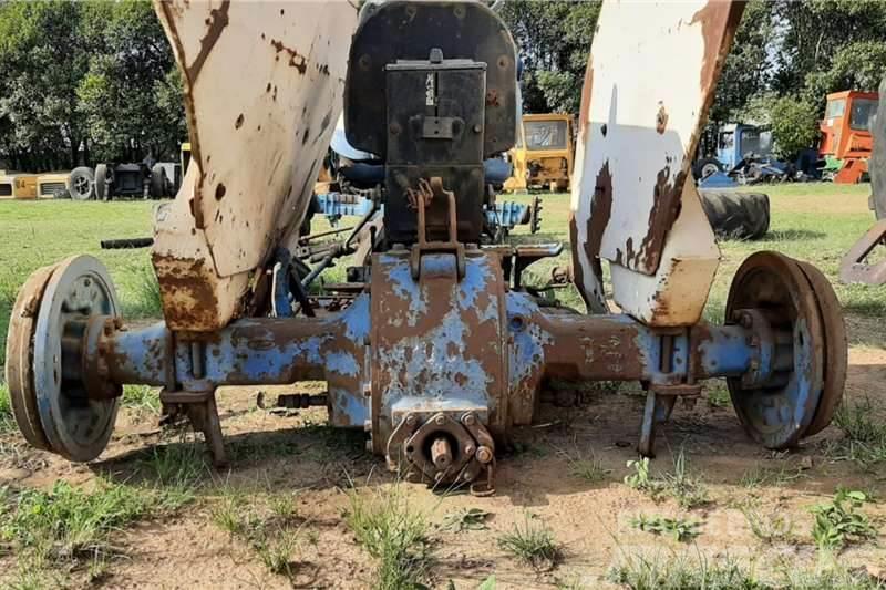 Ford 3000 Tractor Back End Tracteur