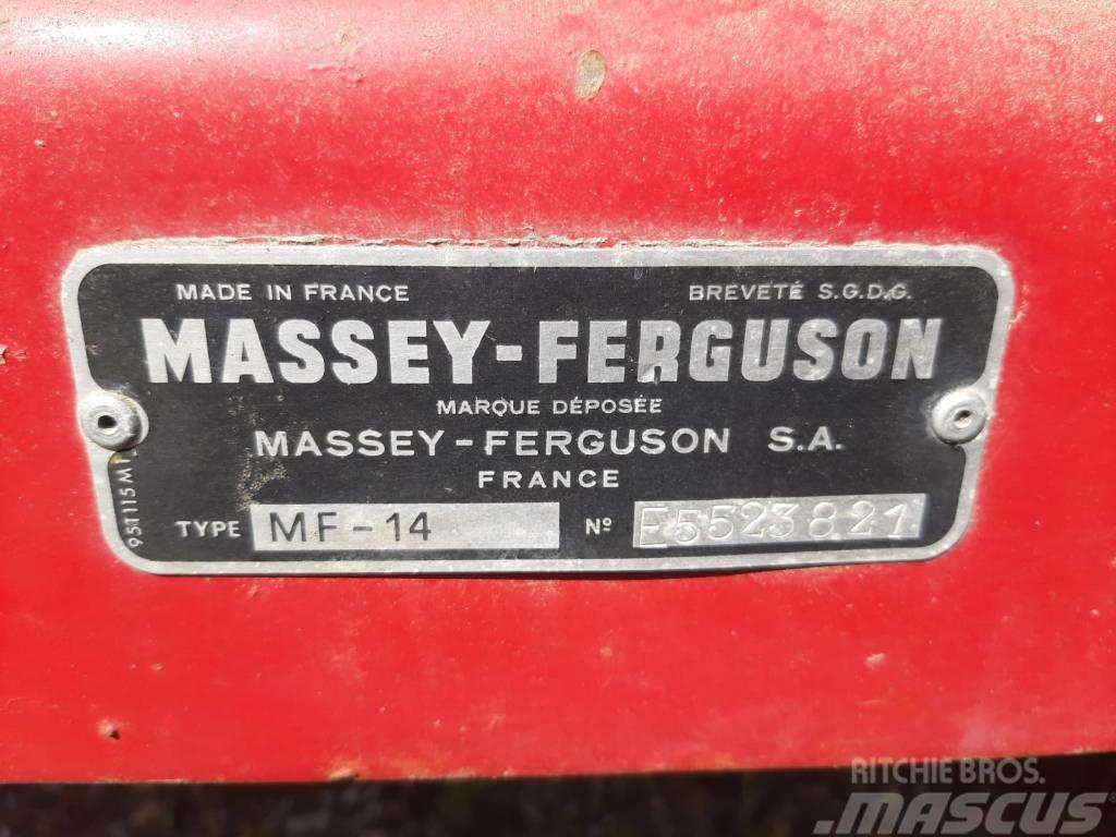 Massey Ferguson MF-14 Presse cubique