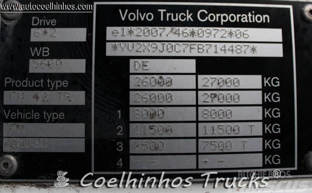 Volvo FM 330 Camion à rideaux coulissants (PLSC)