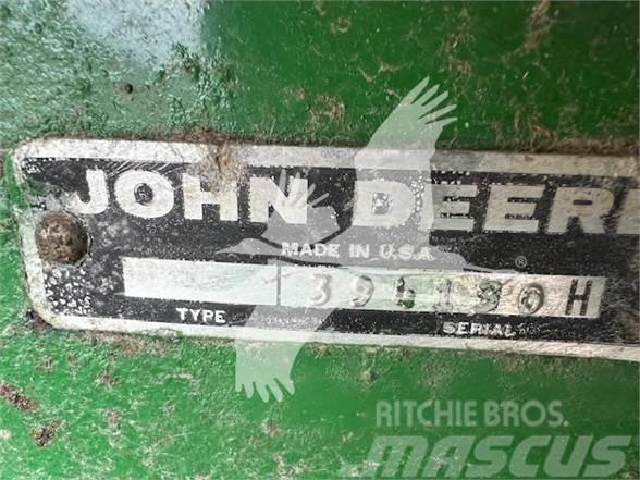 John Deere 853A Barre de coupe pour moissonneuse batteuse