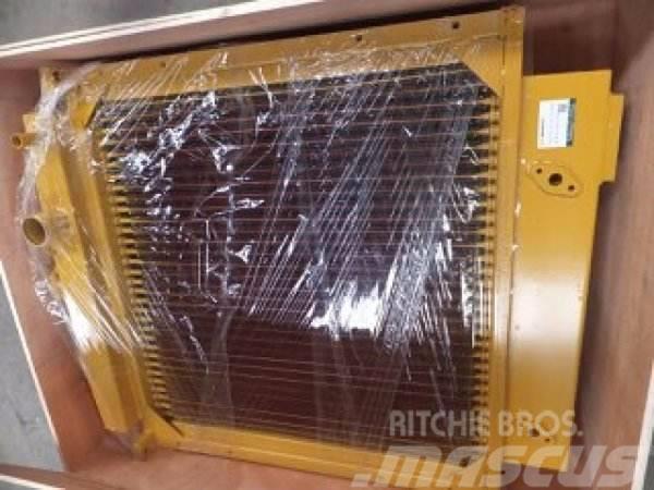 Komatsu D85 radiator assy 154-03-00080 Autres accessoires