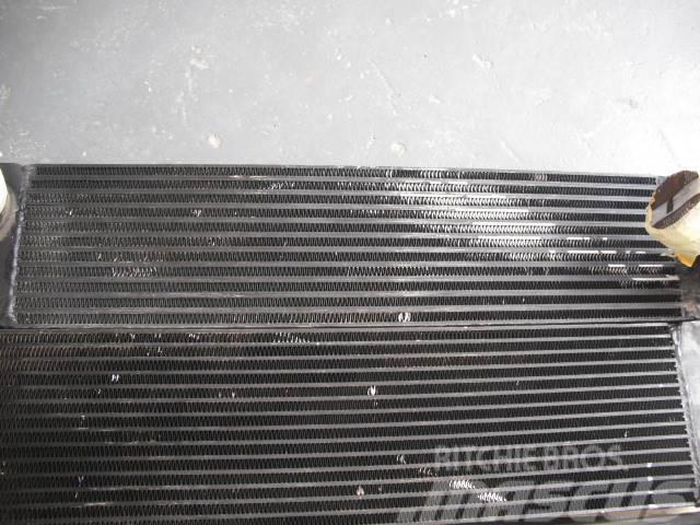 Komatsu D51  3x radiators Bouteurs sur chenilles