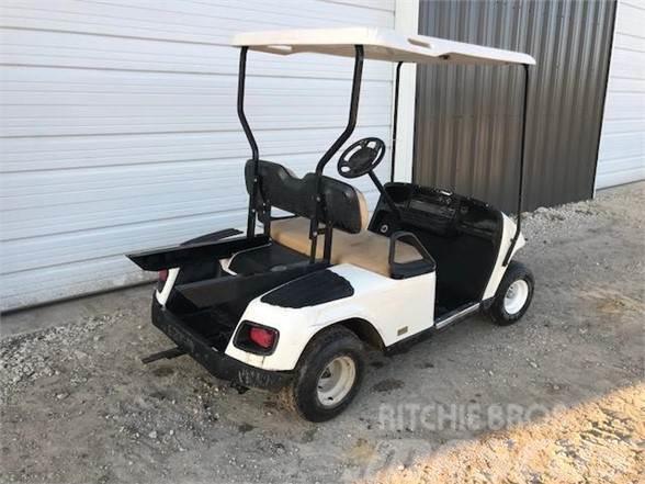 E-Z-GO GOLF CAR Voiturette de golf