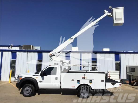 Altec AT200A Camion nacelle