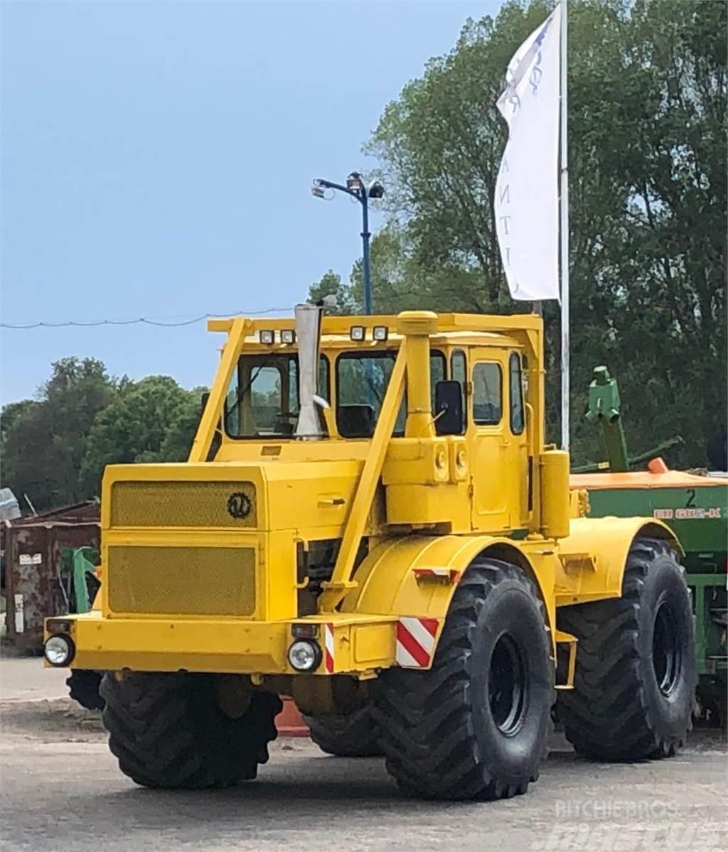 Kirovets K 700 A Tracteur