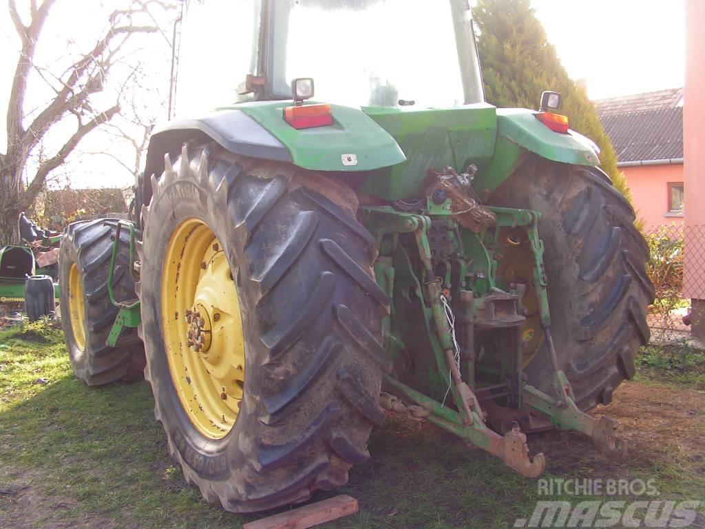 John Deere 8200 Autres équipements pour tracteur