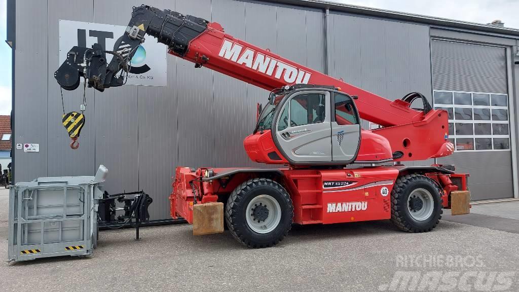 Manitou MRT 3255 / with 5to. winch and man basket PSE4400/ Chariot télescopique