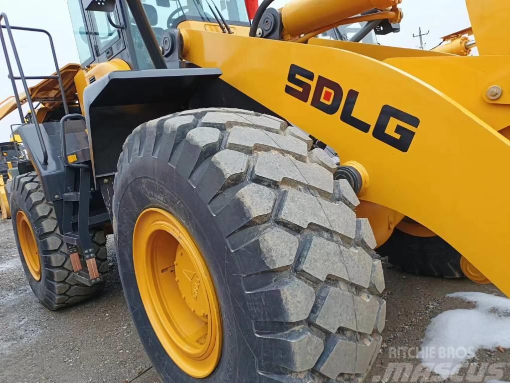SDLG LG956 Chargeuse sur pneus