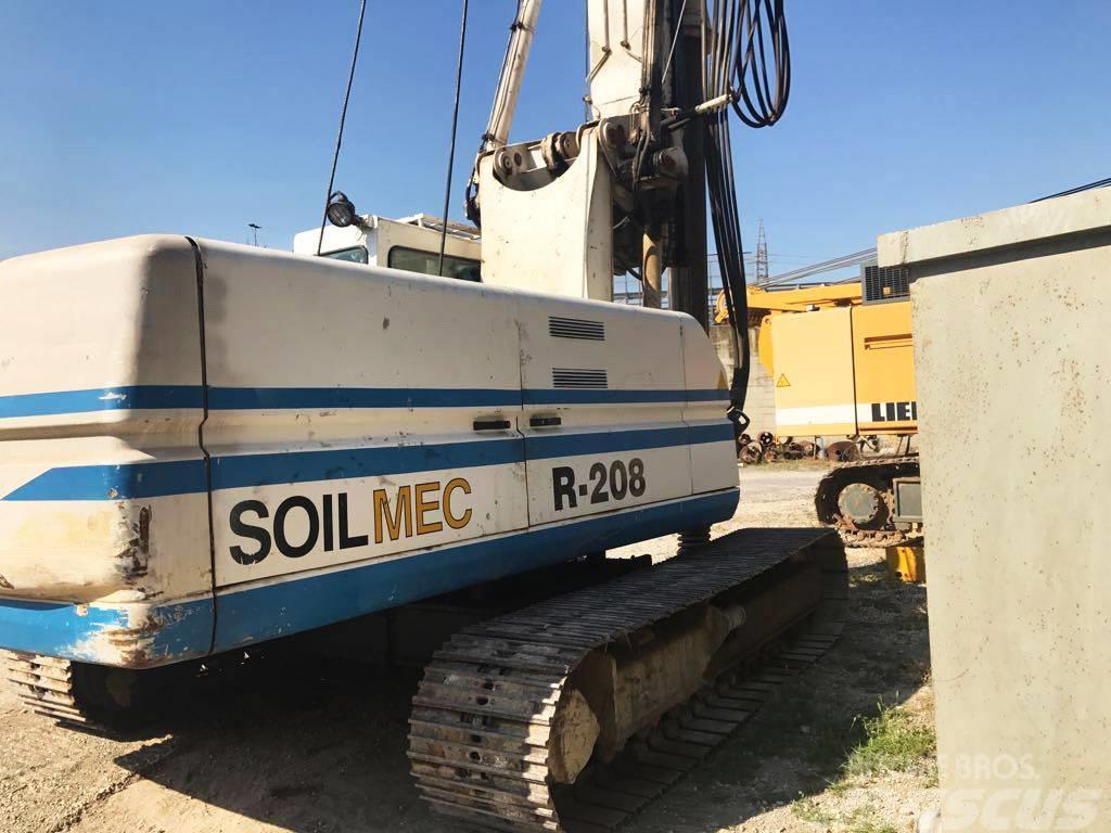  SOIL MEC R 208 Pelle enfonce-pieux