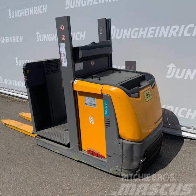 Jungheinrich EKS 110 Z Préparateur de commande moyenne levée