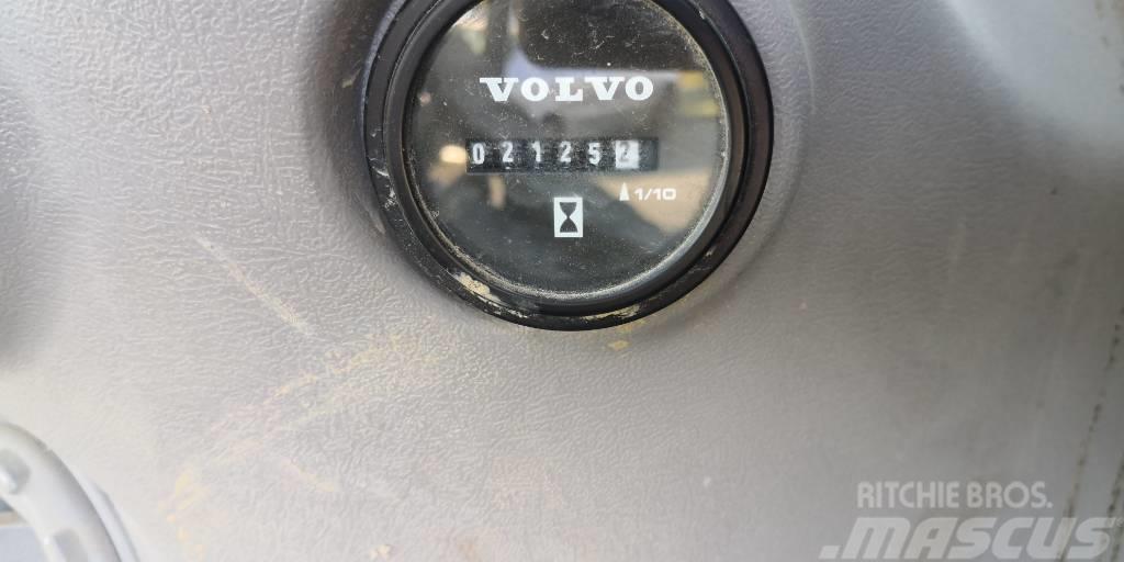Volvo PL 4809 E Poseur de canalisation