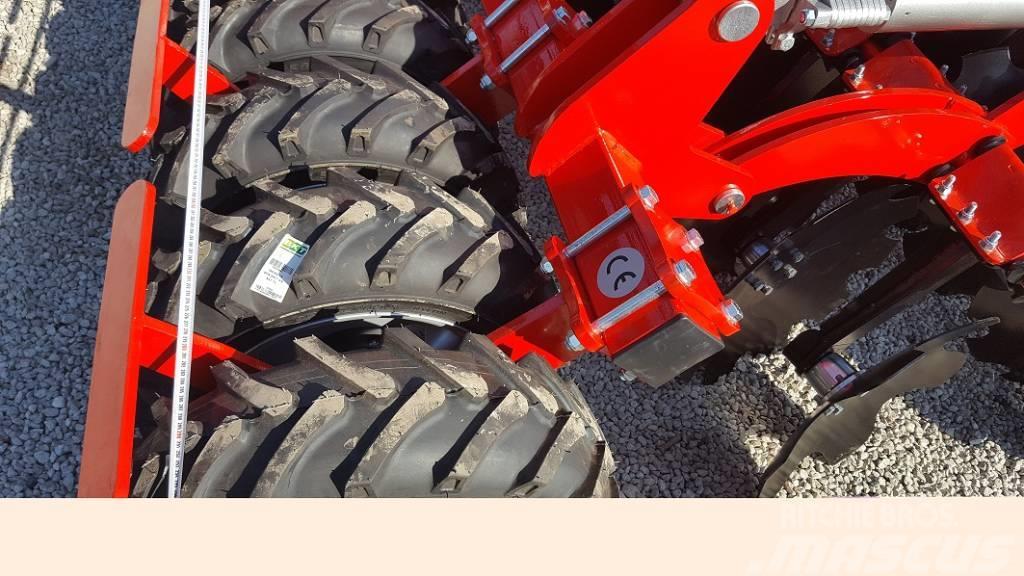 Grano System SHOP  4,0m disc harrow tires roller / Herse