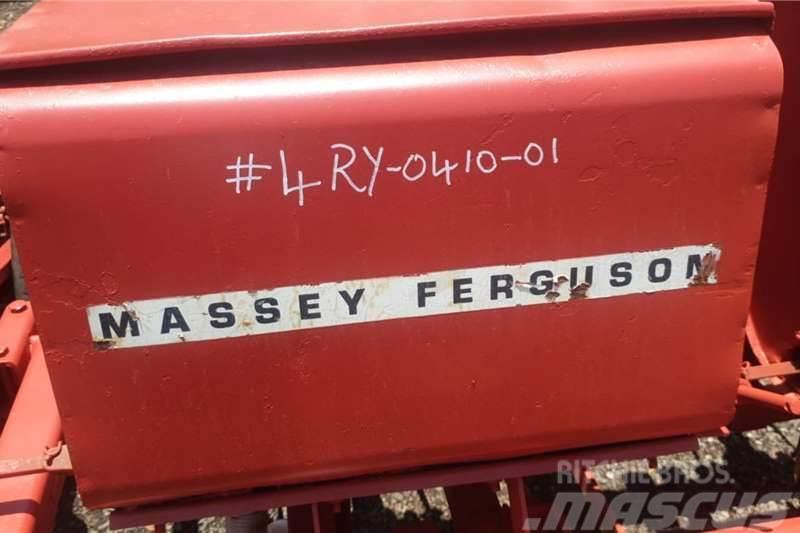 Massey Ferguson 4 Row Planter Autre camion