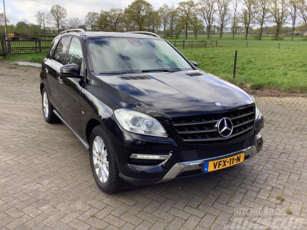 Mercedes-Benz ML 350 Véhicules Cross-Country