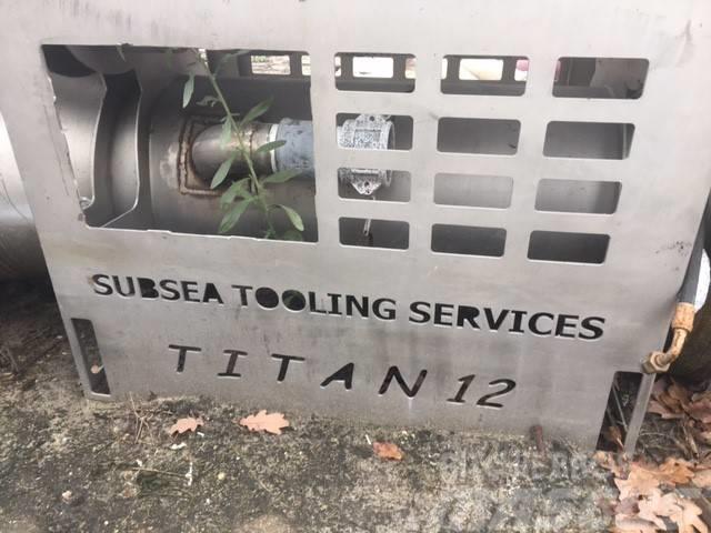  Subsea Tooling Services Titan 12 Dragueurs