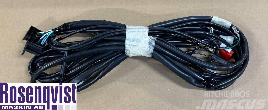 Fiat NARROW CAB Cable harness 5160400 used Electronique