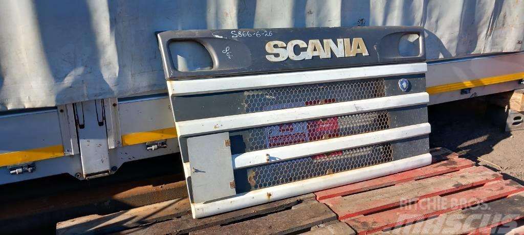 Scania 124 C 420 1371856 front hood Cabines