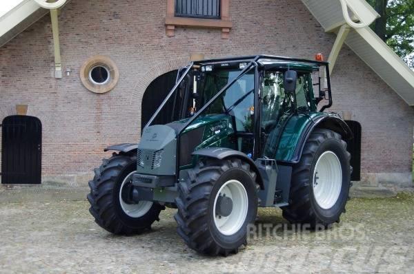 Valtra N-SERIE FORST SCHUTZ / FOREST PROTECTION Autres équipements pour tracteur