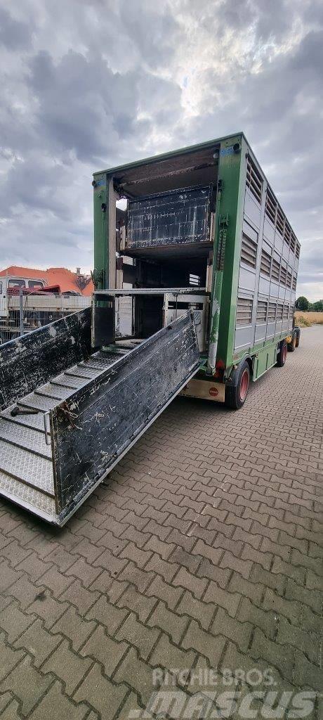  Przyczepa 2 osiowa do transportu zwierząt Remorque bétaillère