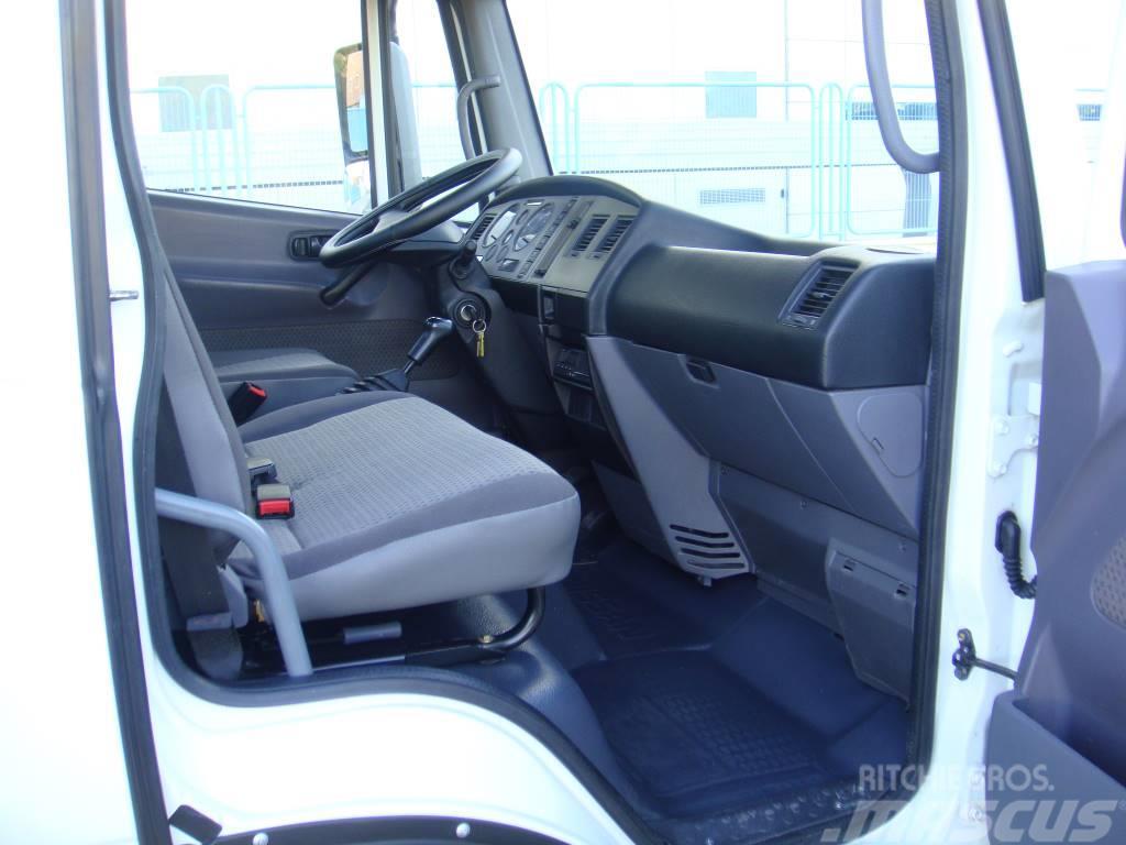 Nissan ATLEON 56.15 EN CHASIS Châssis cabine