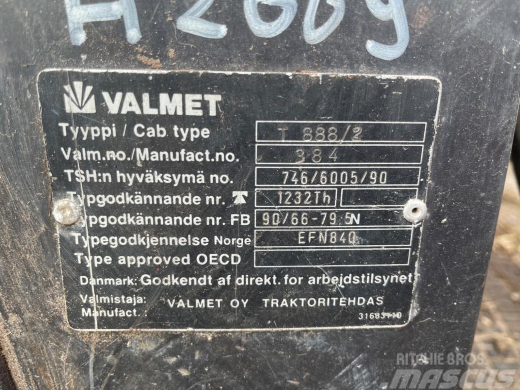 Valmet 8100 Tracteur