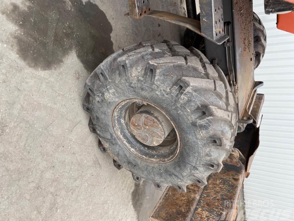 Kobelco E145W (SH0400592) Pelle sur pneus