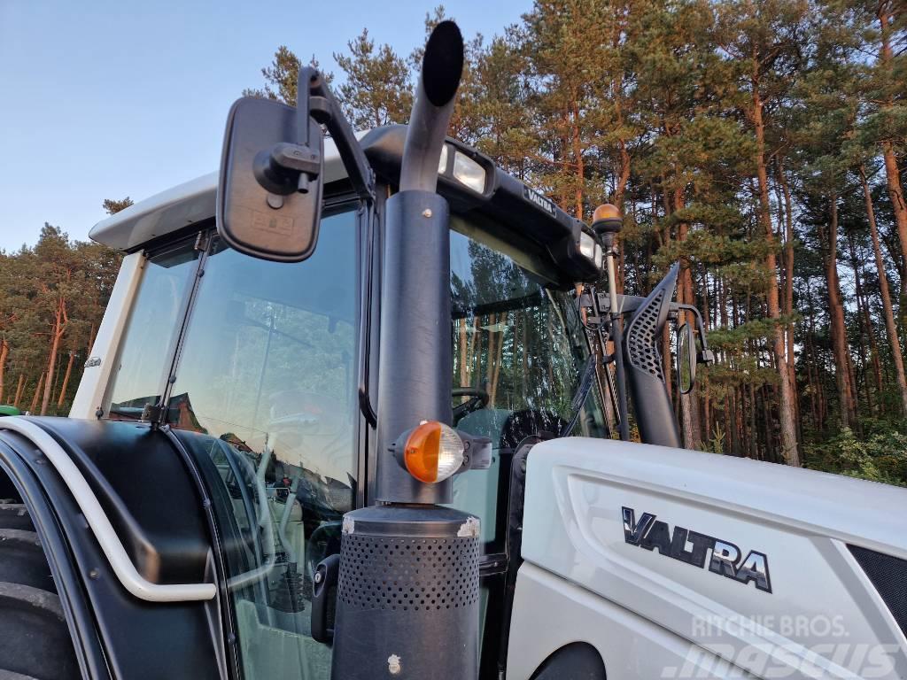 Valtra N103.4 Tracteur