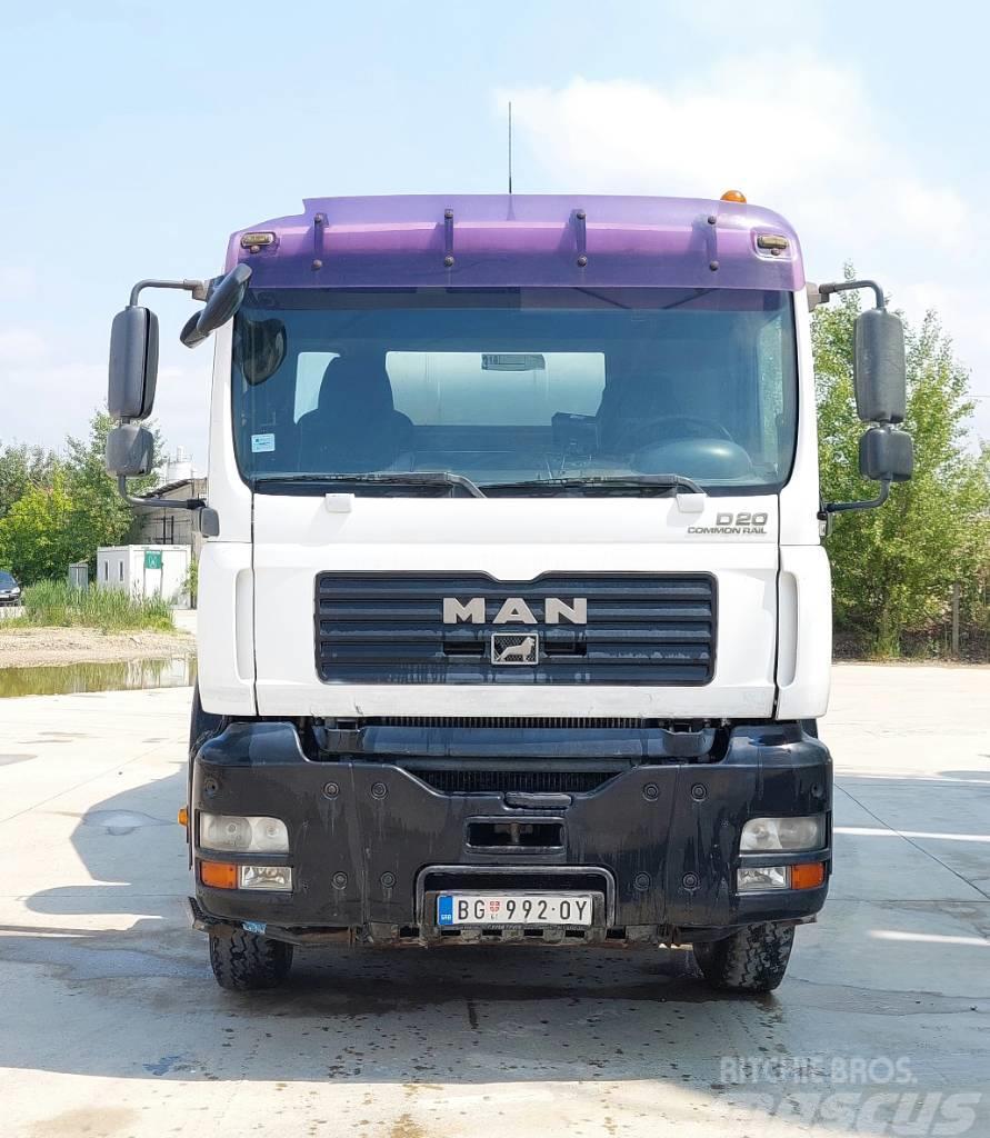 MAN TGA 35.390 Camion malaxeur