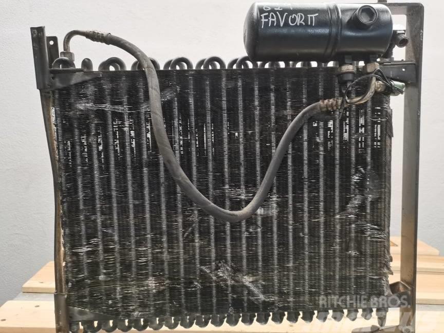 Fendt 926 Favorit {radiator conditioning Radiateurs