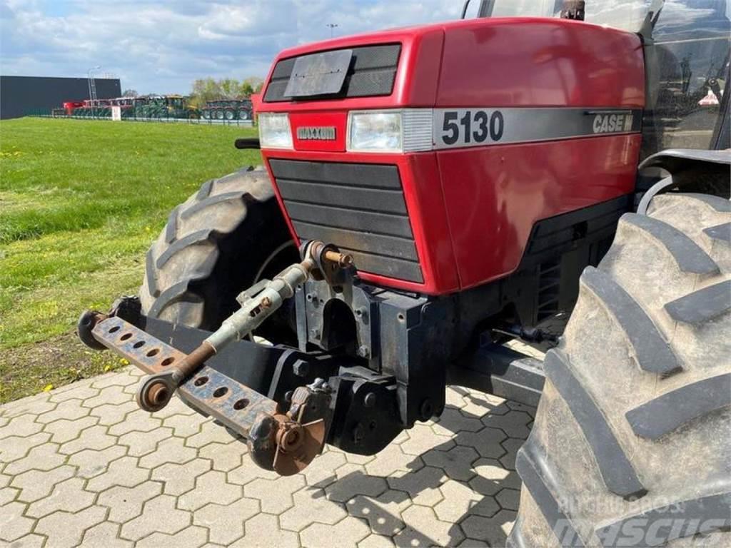 Case IH 5130 PLUS Tracteur
