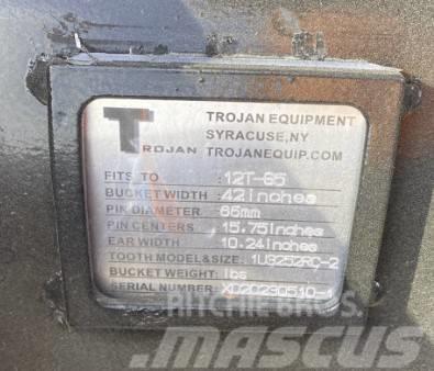 Trojan 120CL 42" DIGGING BUCKET Autres accessoires