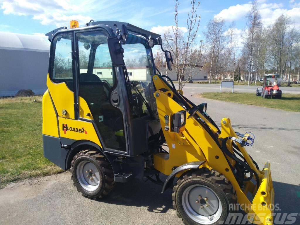 International LOADER 25 HDC Chargeuse compacte