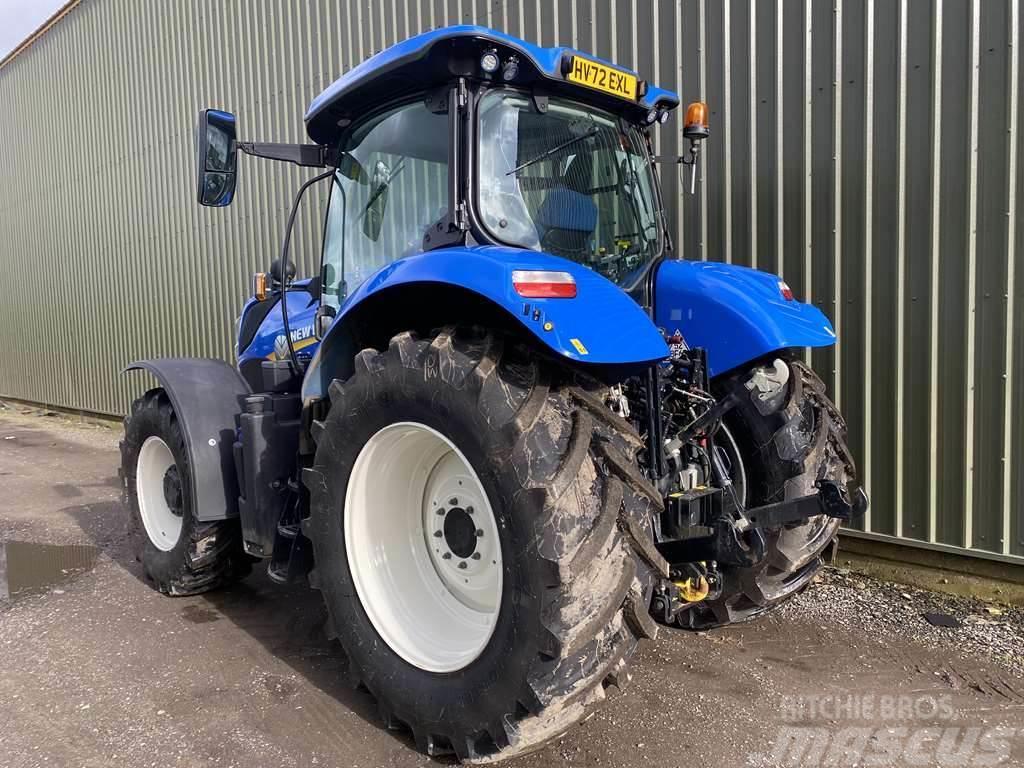 New Holland T7.210 Classic Tracteur