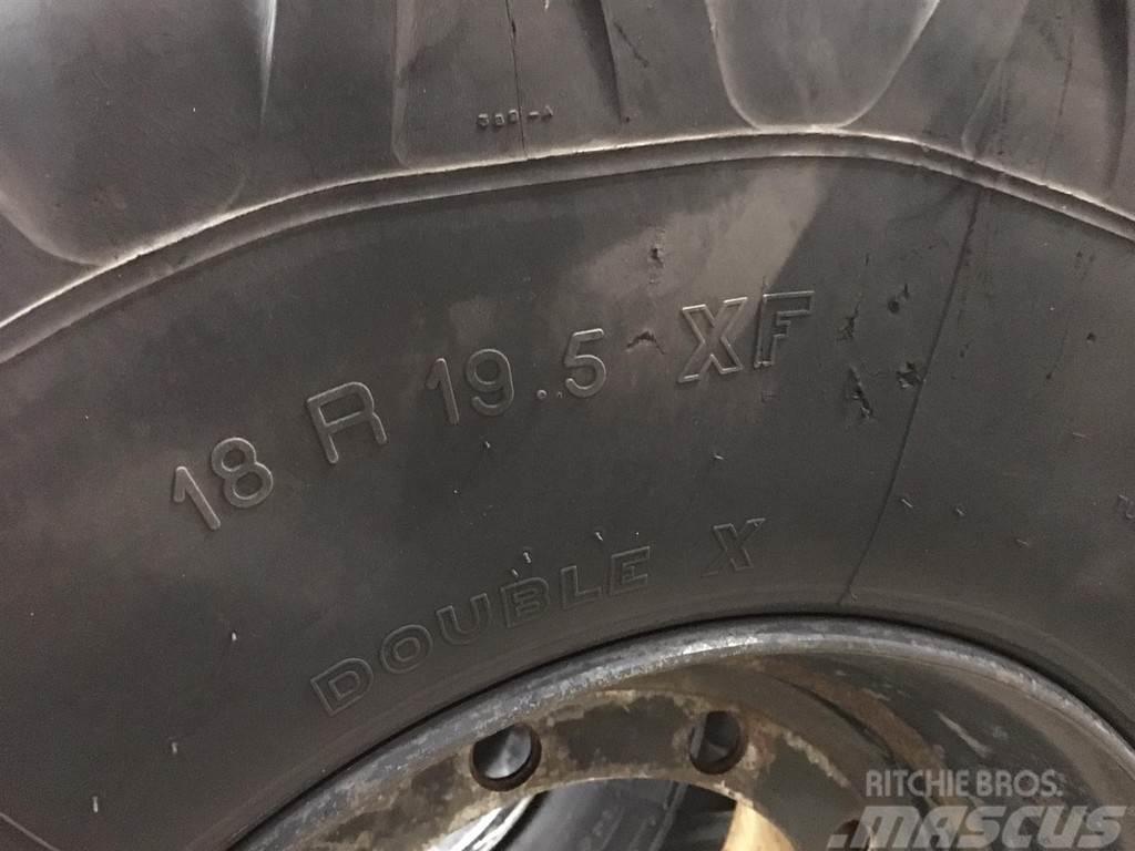 JCB 18 R 19.5 XF tyres Pneus, roues et jantes