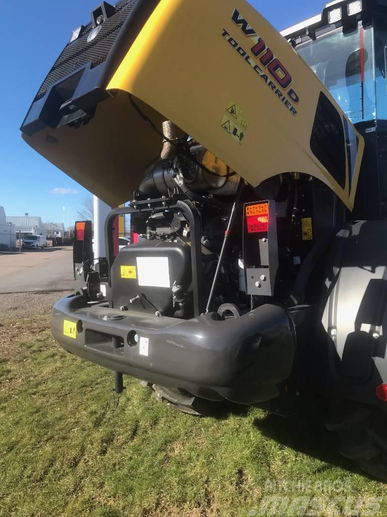 New Holland W 110 Chargeur frontal, fourche