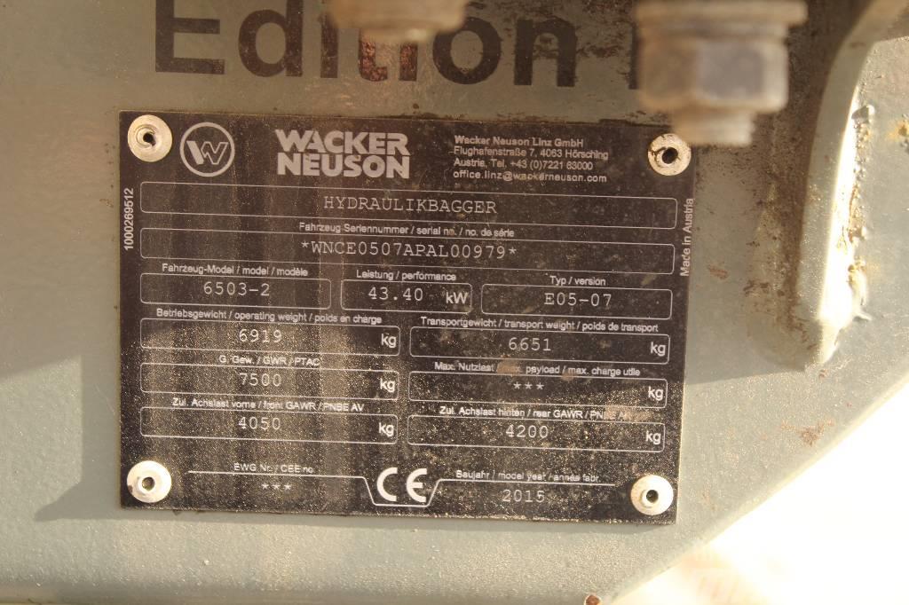 Wacker Neuson 6503 / Engcon, 5 työlaitetta, Rasvari, Lämmitin Pelle sur pneus