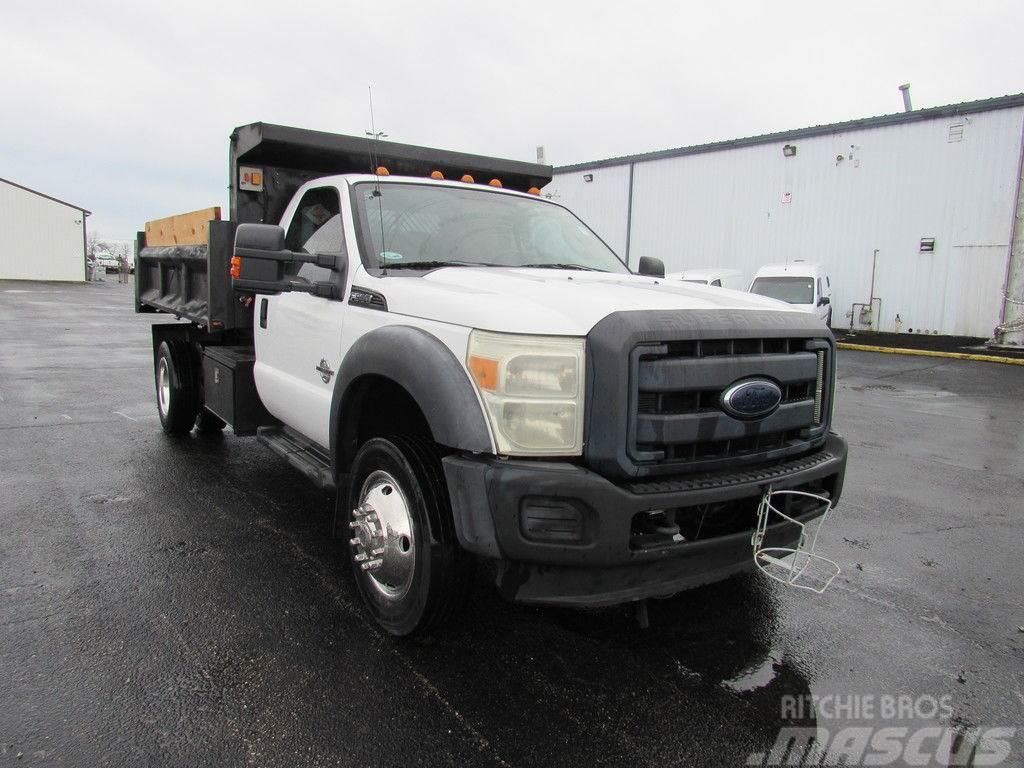 Ford Super Duty F-550 Camion benne