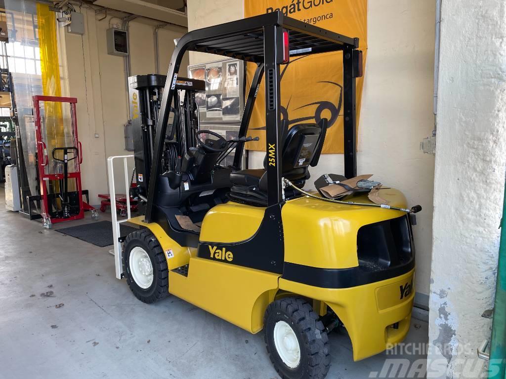 Yale GLP25MX 2,5t LPG forklift NEW Chariots GPL