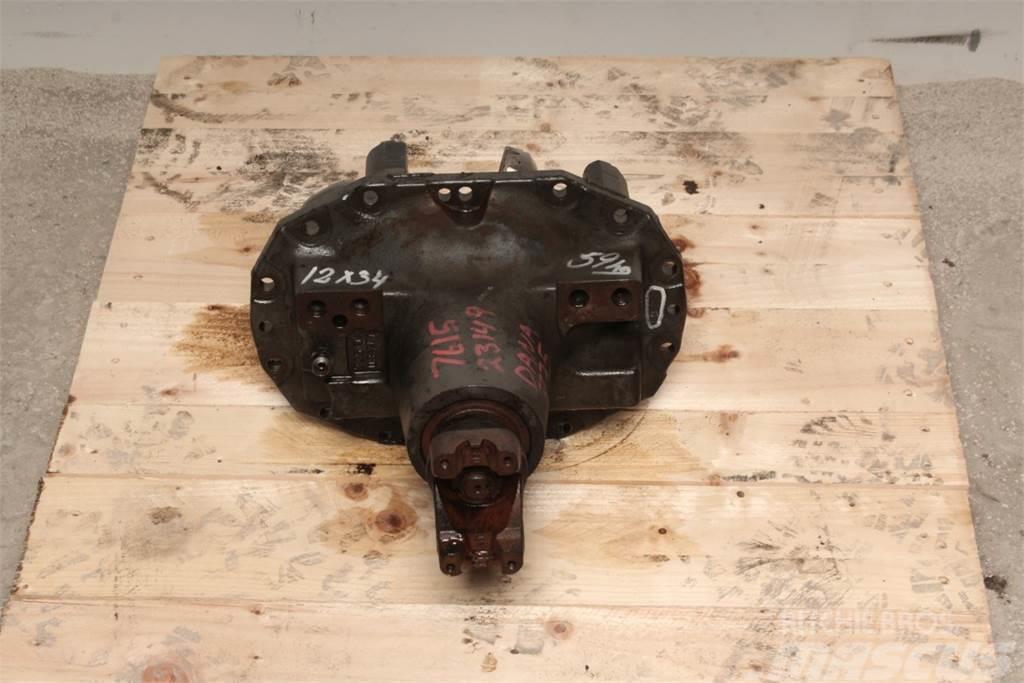 Massey Ferguson 7615 Front axle differential Transmission