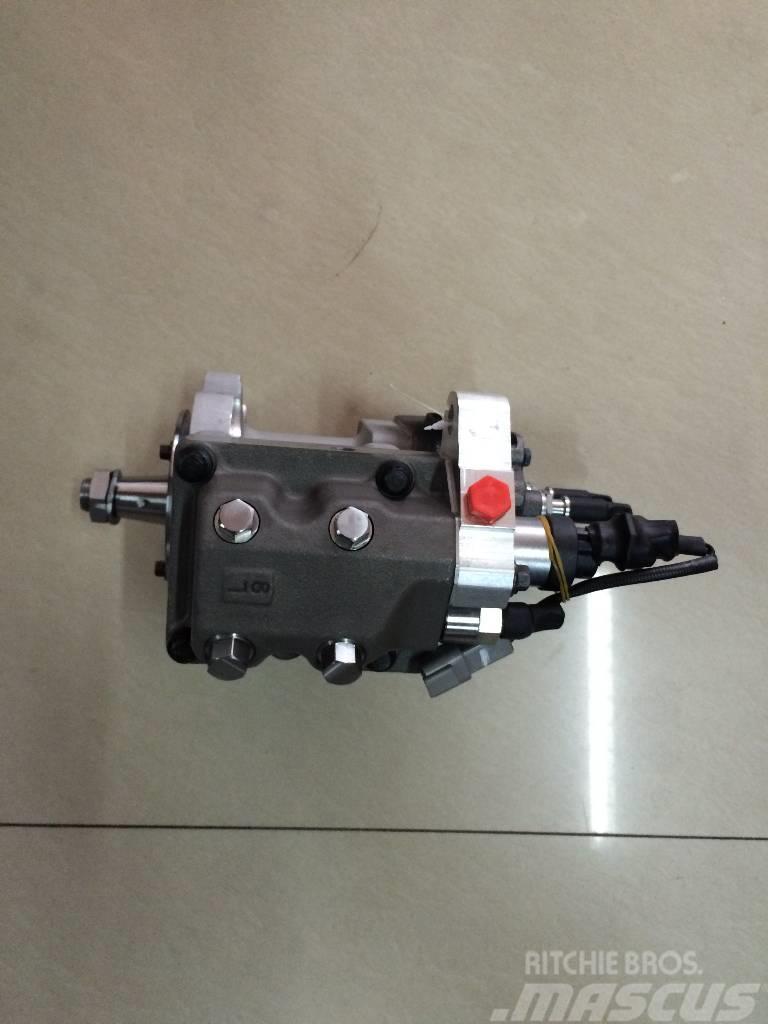 Komatsu PC300-8 fuel pump 6745-71-1170 Pelle rétro arrière