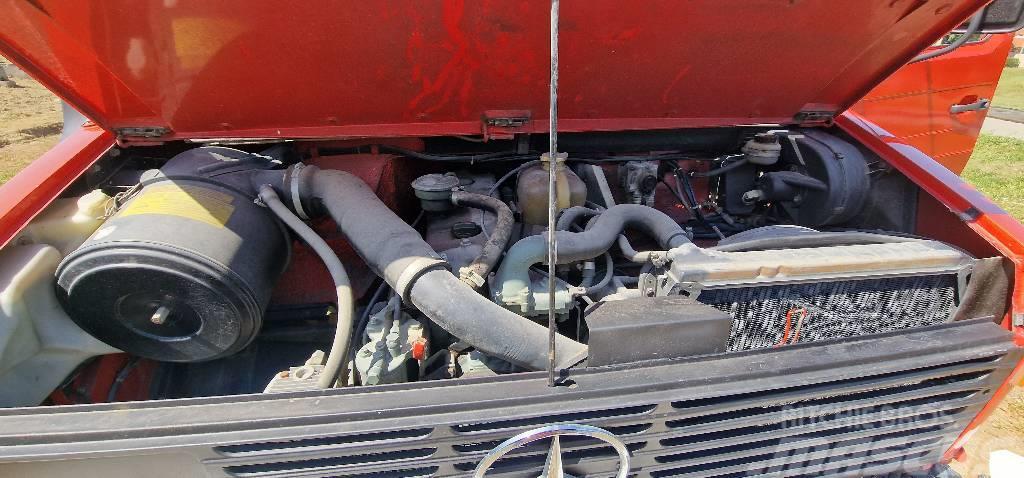 Mercedes-Benz Unimog U1300L Turbo Feuerwehr Camion dépannage