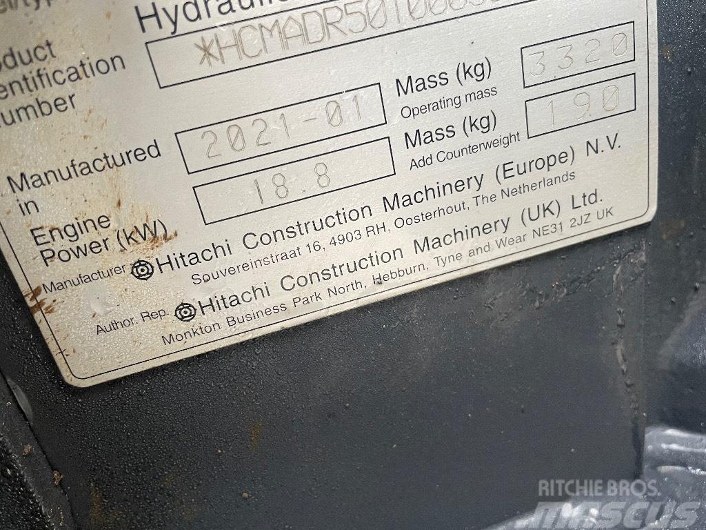 Hitachi ZX 33 U Mini pelle < 7t