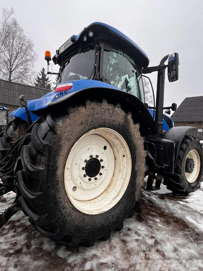 New Holland T 7.230 Tracteur